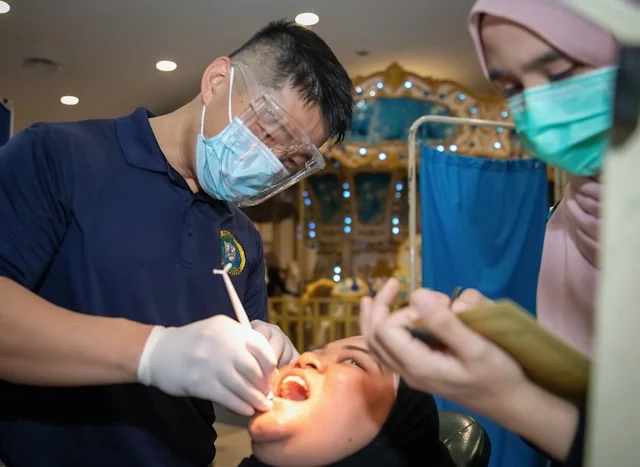 what is dental bonding